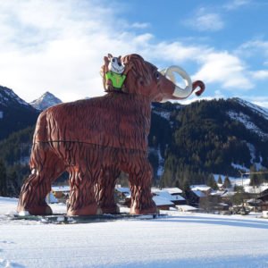 Kunst_ART-HAKRO_Mammut-am-Berg3-Tannheim